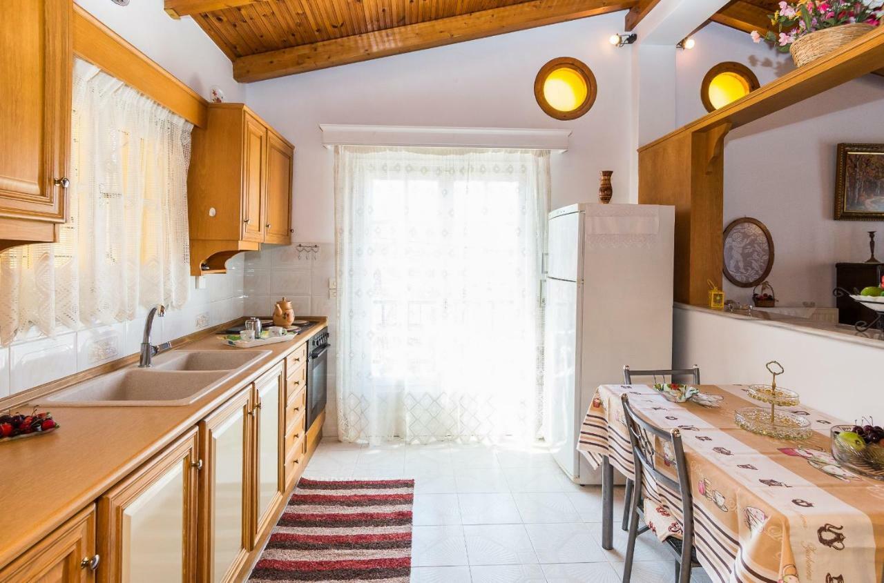 Villa Anna Apartments - 550M From The Beach, By Zantewize Vasilikí Exteriör bild